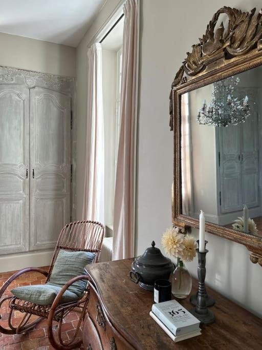 Charming 18Th Century Chateau, Near Bayeux In Calvados, Normandie Livry  Bagian luar foto
